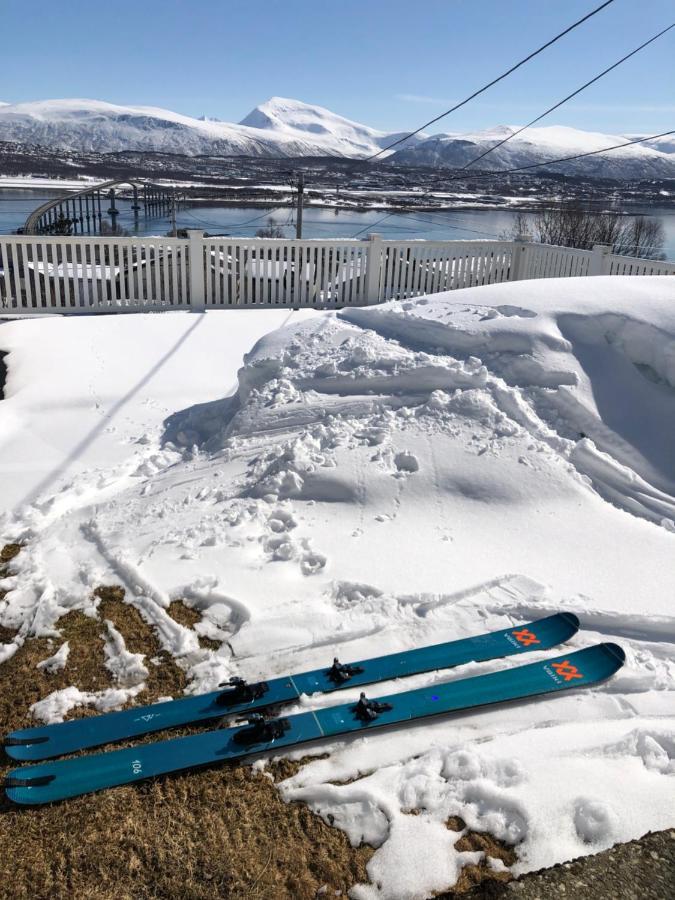 Apartment Moderne Og Trivelig Leilighet, Med Unik Utsikt Tromsø